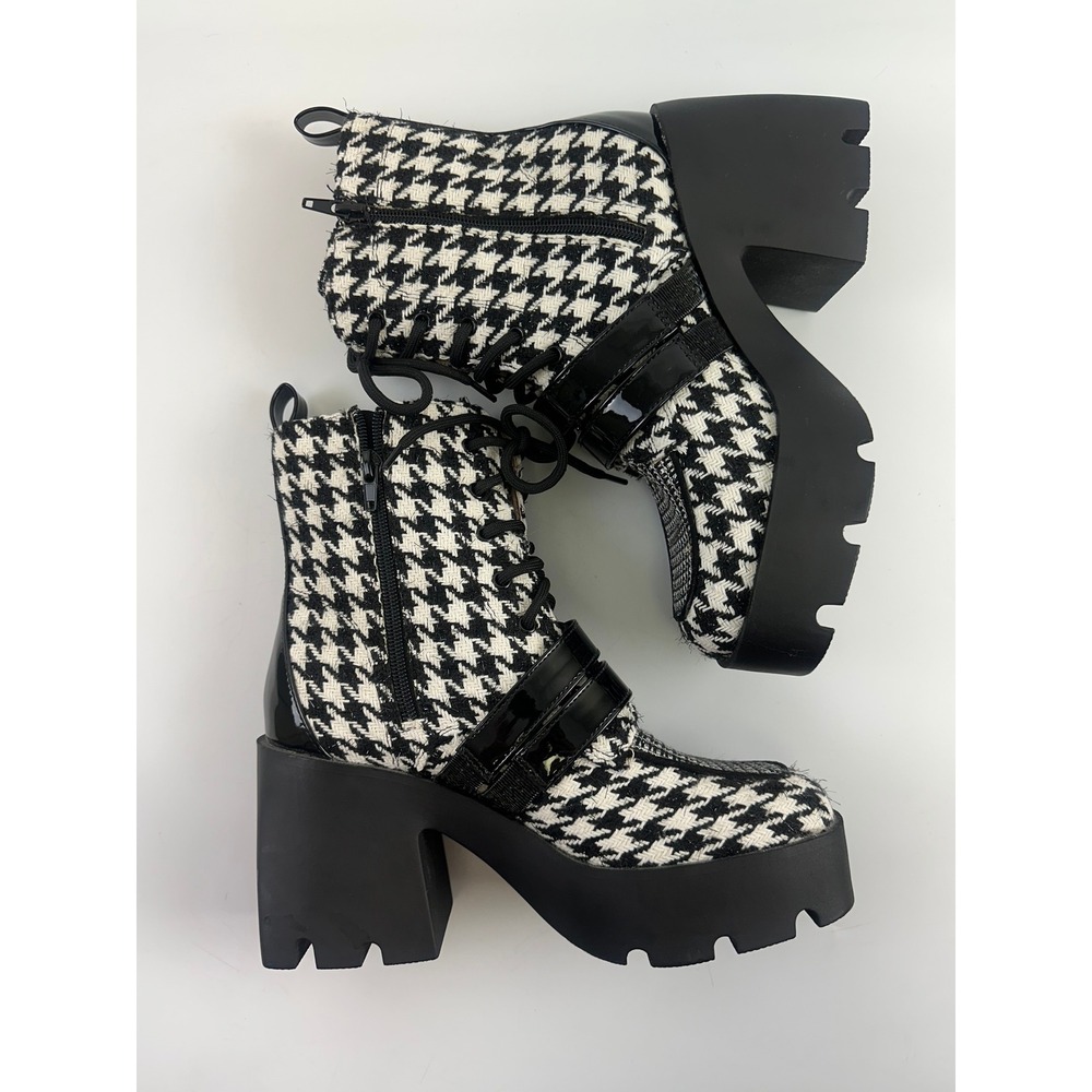 Betsey Johnson Cotton Houndstooth Platform Lug Sole Ankle Boots Black White 8 - Picture 6 of 13